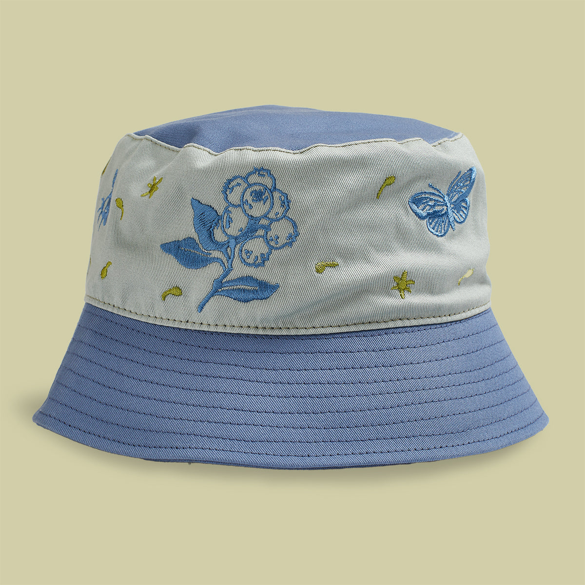 Bucket Hat: Berries