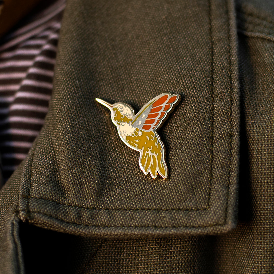 Enamel Pin: Hummingbird